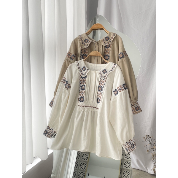 Tina Linen Top Tina Linen Top